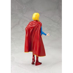 Static Figure - Superman - Supergirl