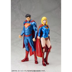 Static Figure - Superman - Supergirl