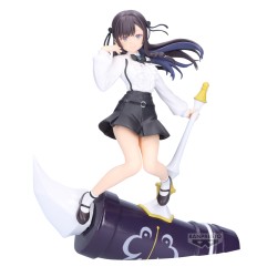 Static Figure - I May Be a Guild Receptionist, but I'll Solo Any Boss to Clock Out on Time - Alina Clover