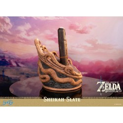 Collector Statue - Zelda - Sheikah Slate