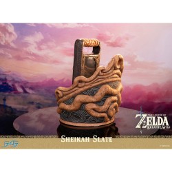 Collector Statue - Zelda - Sheikah Slate
